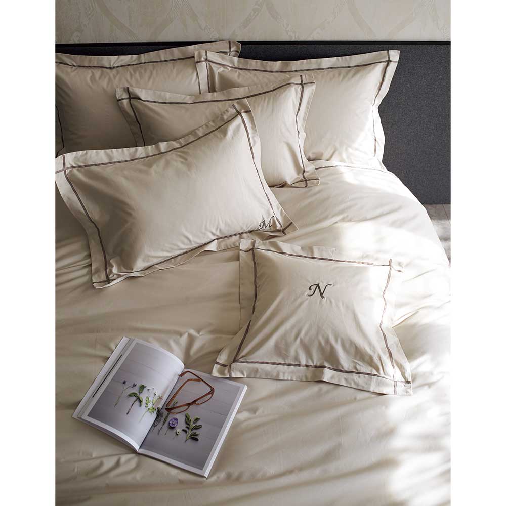 ホテル仕様超長綿サテンカバーリング Ciel シエル 刺繍クッション