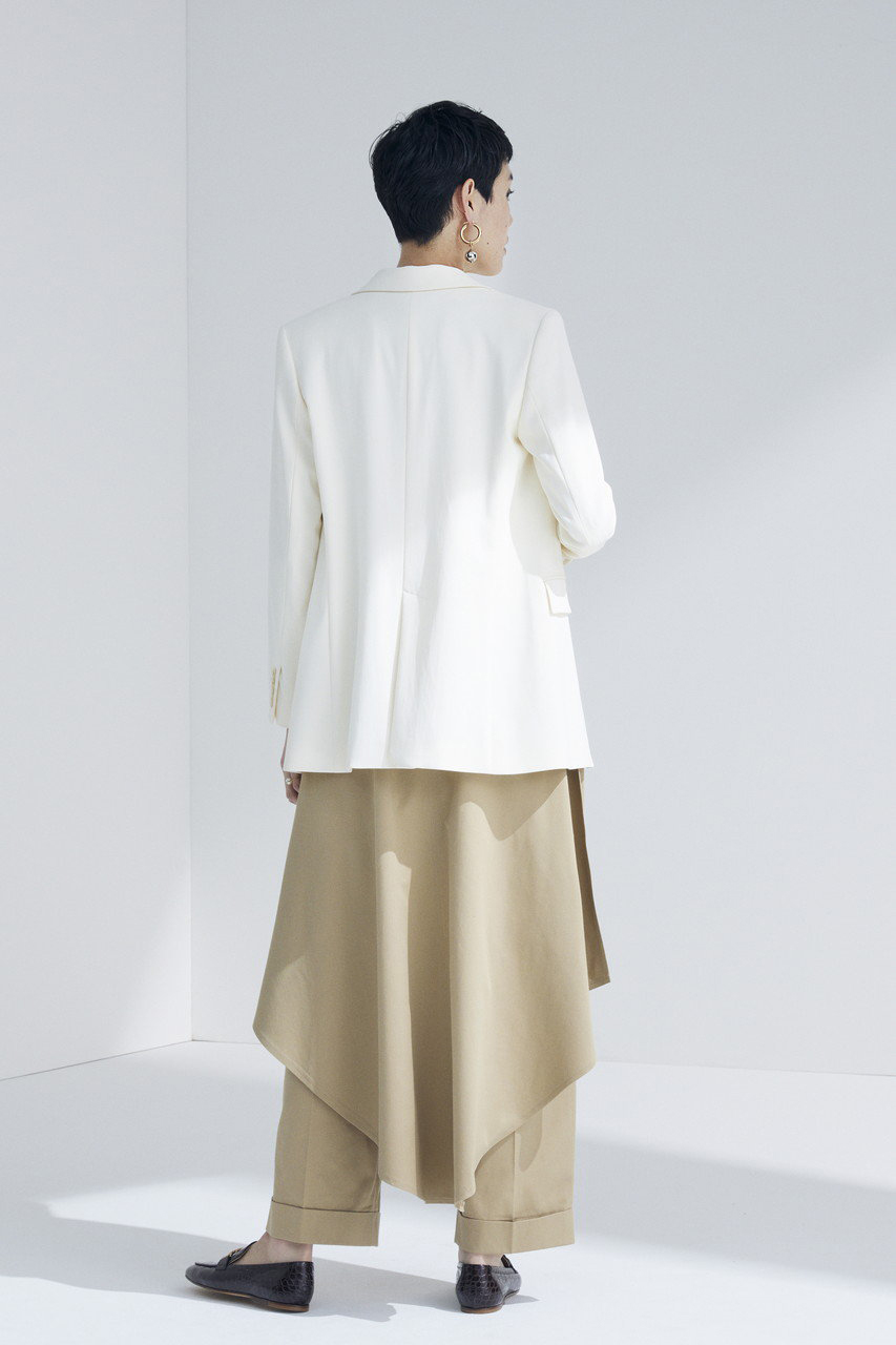 TEECHI/ティーチ｜颯爽と風にはためくシルエットが魅力の“「フラップ