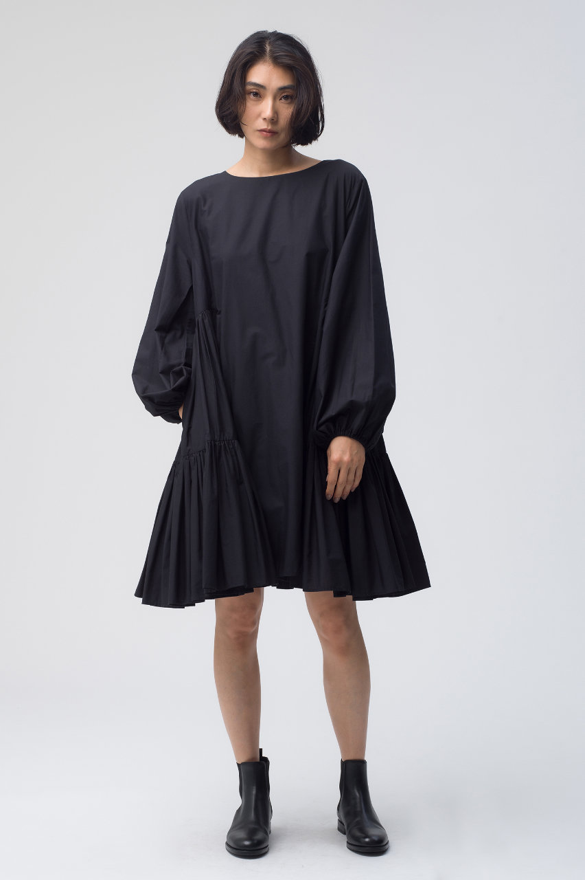 Merlette(マーレット)｜BYWARD ギャザースリーブ ティアードドレス