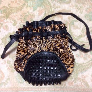 Alexander Wang（レオパード ・ ショルダーバッグ）のフリマアイテム一覧