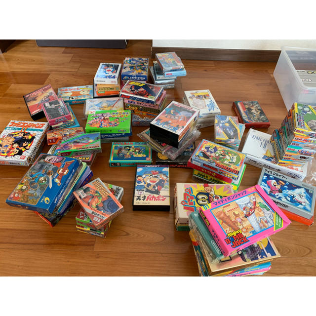 ファミリーコンピュータ - ファミコンソフト 箱付き83本(バラ売りなし