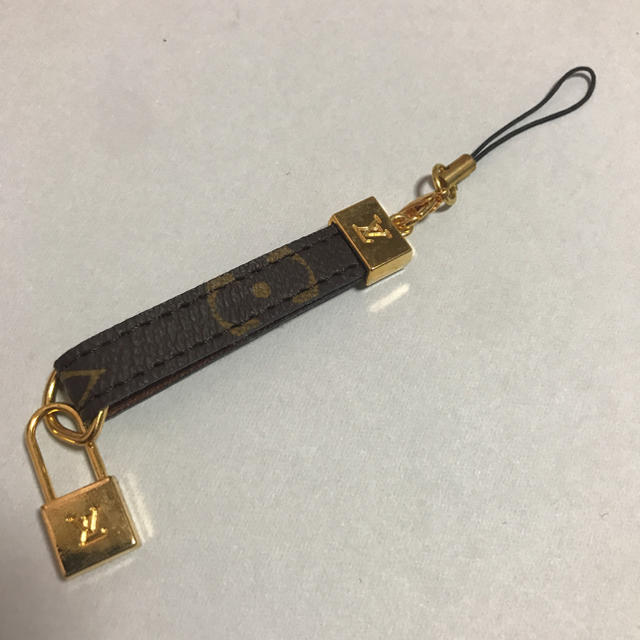 LOUIS VUITTON - ルイヴィトン 携帯ストラップ レザーの通販 by F
