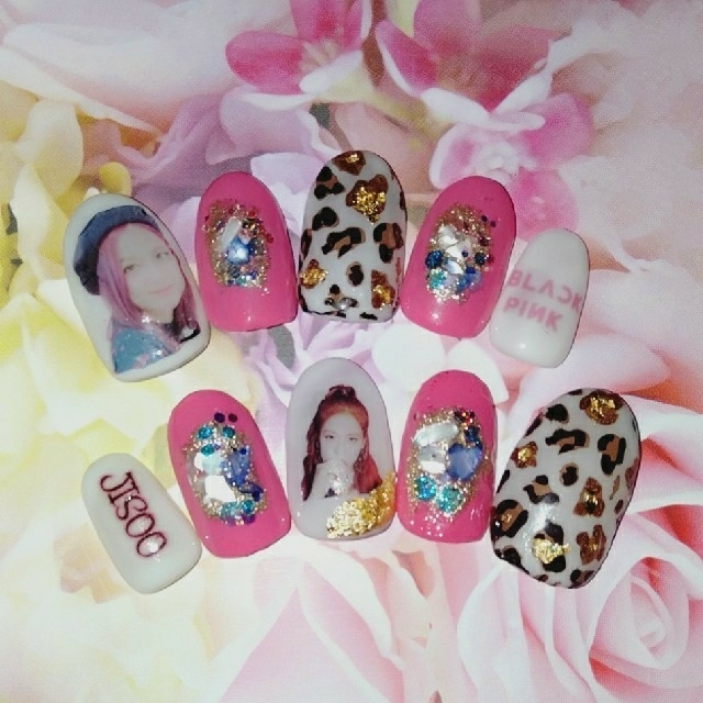 BLACKPINK ジス ネイルチップの通販 by mama's shop｜ラクマ