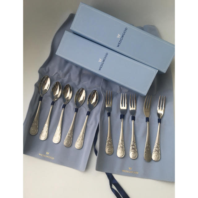 WEDGWOOD - ウェッジウッド スワイルタイニー スプーン&フォークセット