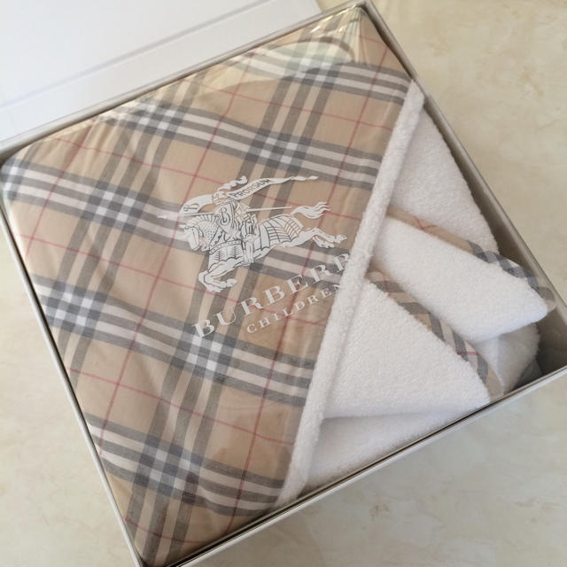 Burberry バーバリー おくるみ 新品未使用 ギフトBOX BURBERRY - 新品