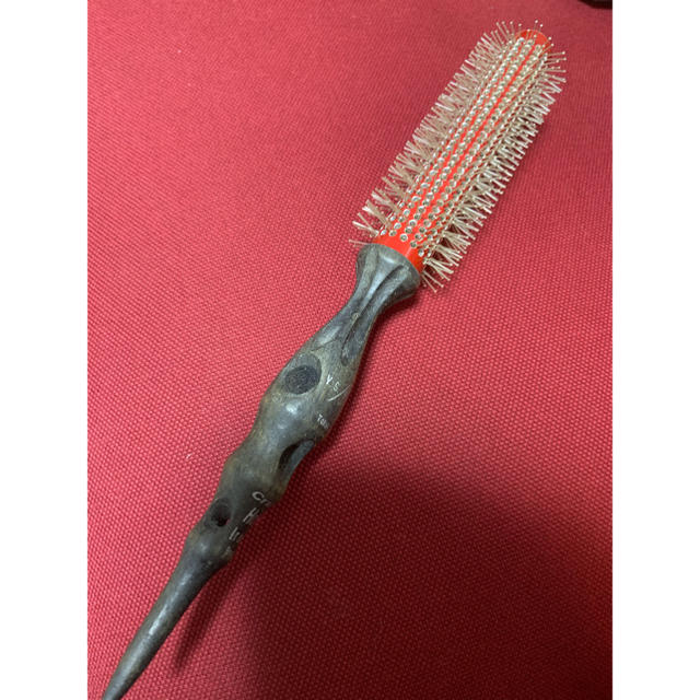 中古美品☆クレイジーホットアイロンブラシの通販 by coron｜ラクマ