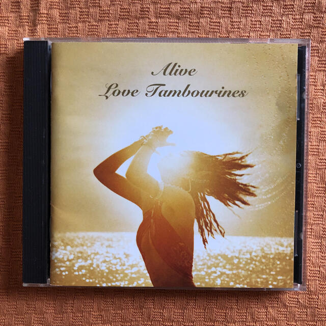 ラヴ・タンバリンズ（LOVE TAMBOURINES）／アライヴ（ALIVE）の通販 by