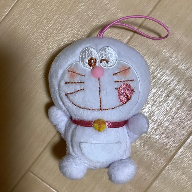 ドラえもん ぬいぐるみストラップの通販 by あん's shop｜ラクマ