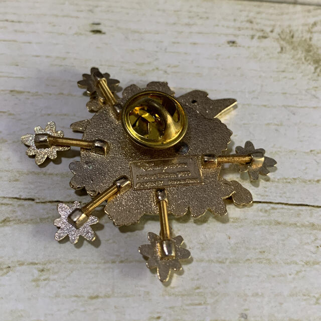 ディズニー ティンカーベル クリスマス ピンバッジ ピンズ 2006の通販