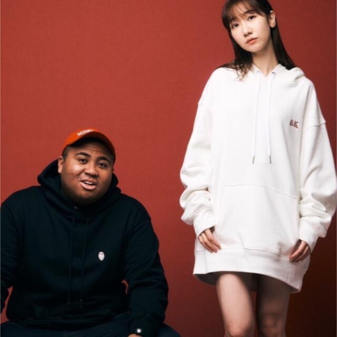 Candyfoxx パーカーの通販 by m.｜ラクマ