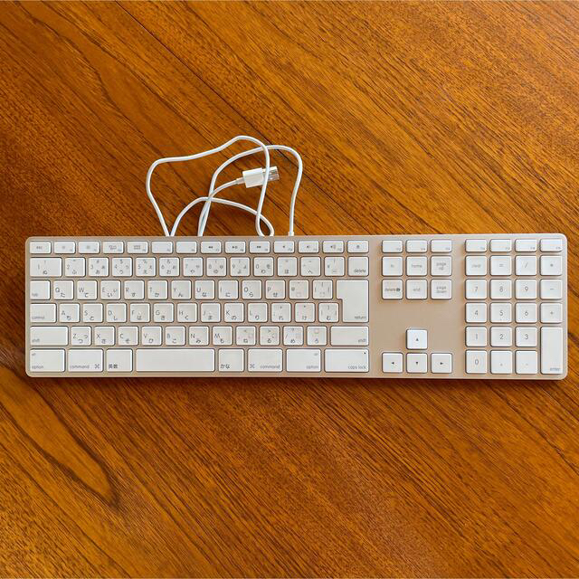 ジャンク品] Apple iMac 本体 + 有線キーボード ジャンク品] Apple