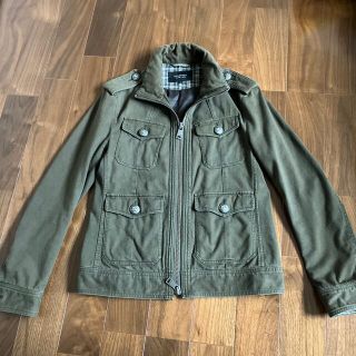 BURBERRY BLACK LABEL（ミリタリージャケット）のフリマアイテム一覧