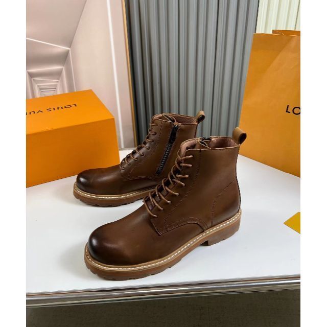 1g29 LOUIS VUITTON ルイヴィトン LVロゴ レースアップブーツ シューズ