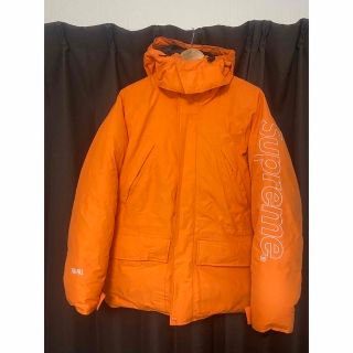 Supreme（ダウンジャケット ・ オレンジ/橙色系）のフリマアイテム一覧