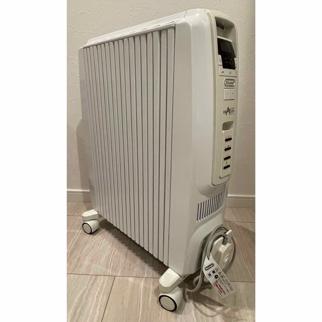 DeLonghi - Delonghi オイルヒーター TDD0915Wの通販 by ぽてちっぷ's