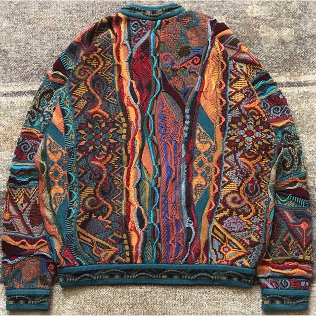 COOGI - 異次元のデザイン 芸術 美しい花柄 植物柄 90's COOGI ニット