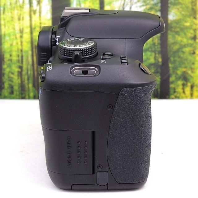 Canon Kiss X5☆スマホ転送OK☆撮影の幅が広がる一眼レフ♪