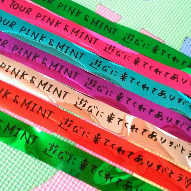 西野カナ ライブ 銀テープの通販 by Emma's shop｜ラクマ