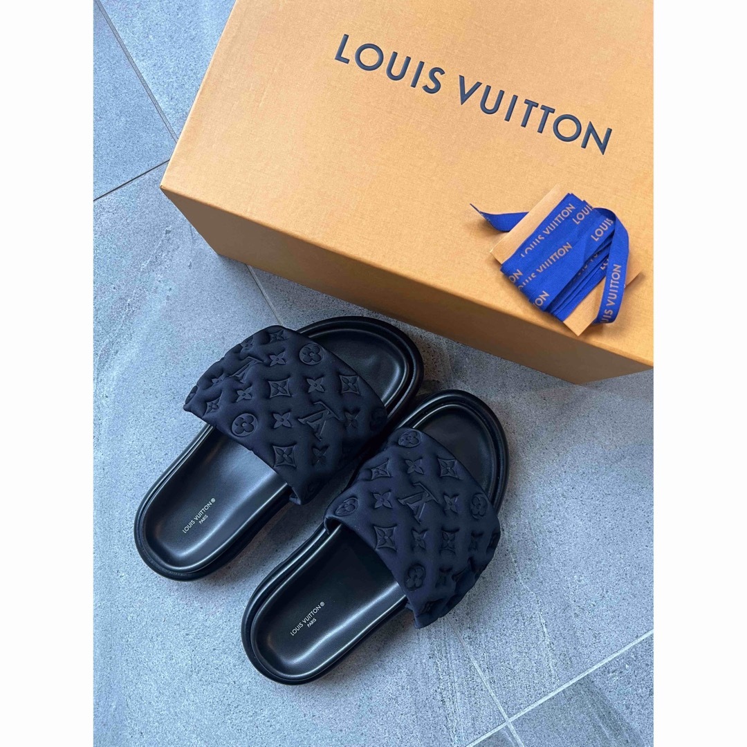 LOUIS VUITTON - LOUIS VUITTON ルイヴィトン プールピローライン