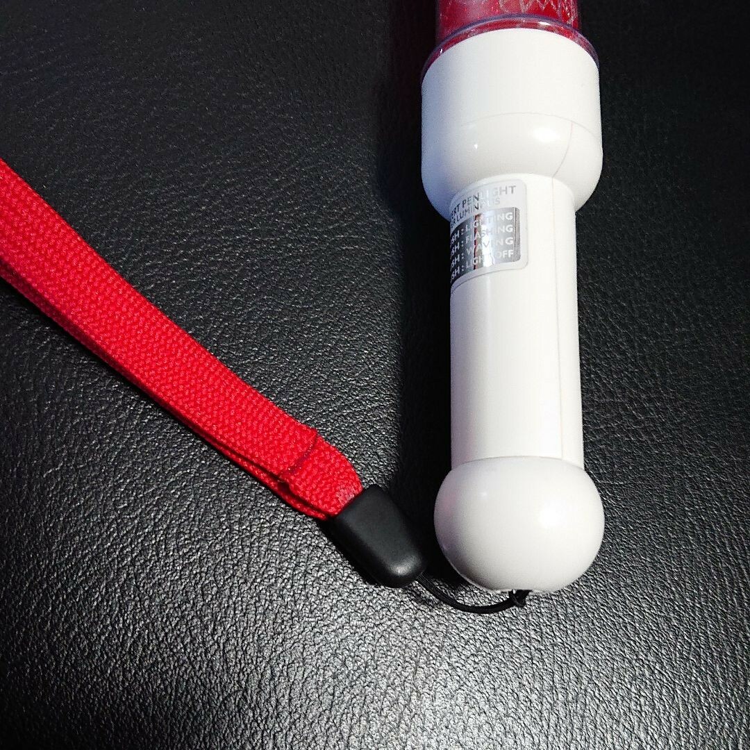 超特急 ペンライト 10代目 愛す ユーキ 赤の通販 by ゆゆ's shop｜ラクマ