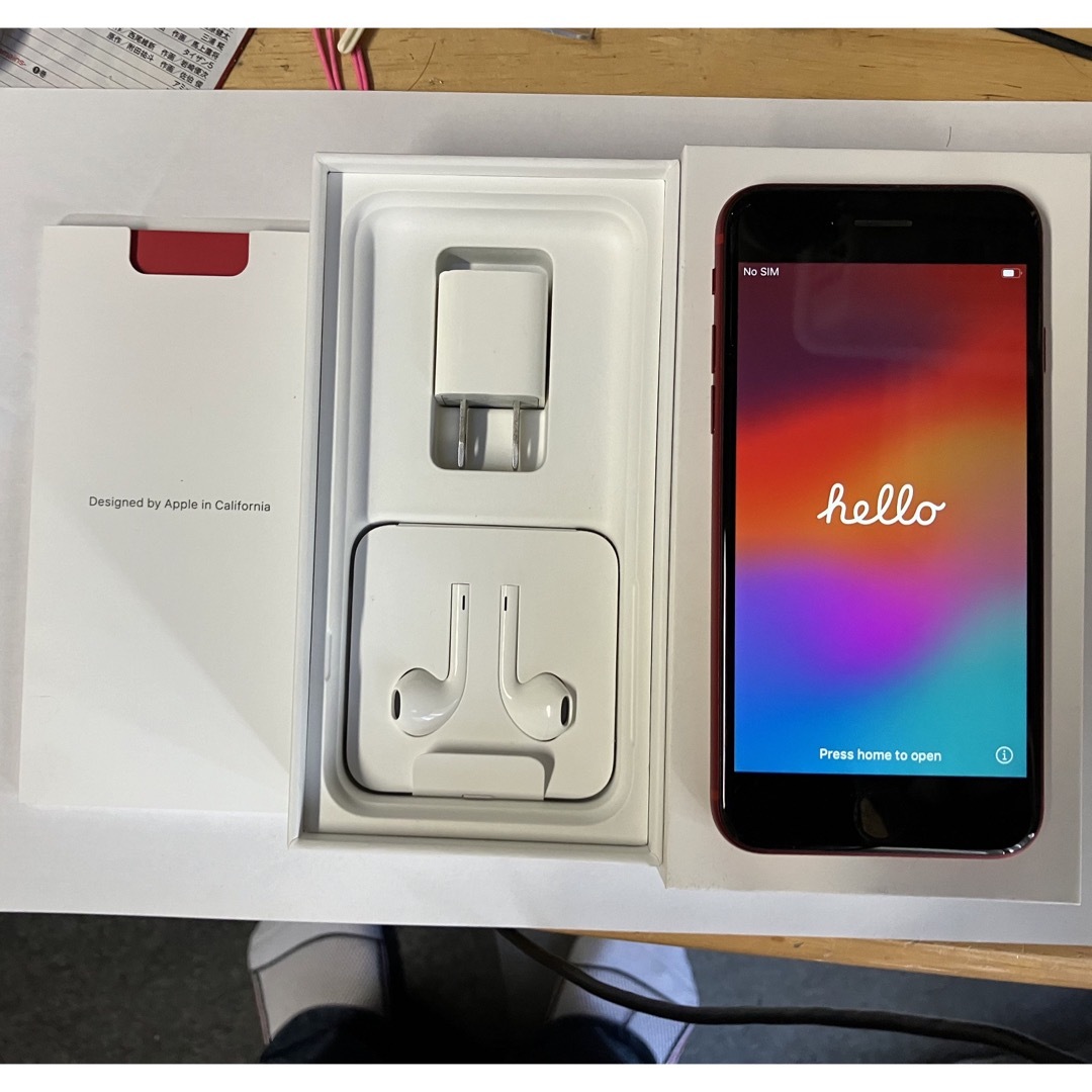 iPhone SE2 128GB RED SIM フリー