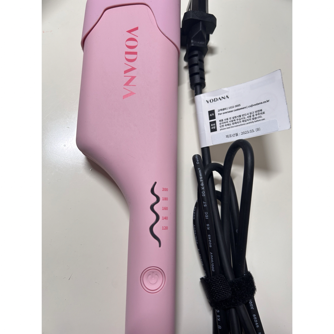 VODANA トリプルフローウェーブアイロン 32mm ピンクバニラの通販 by R