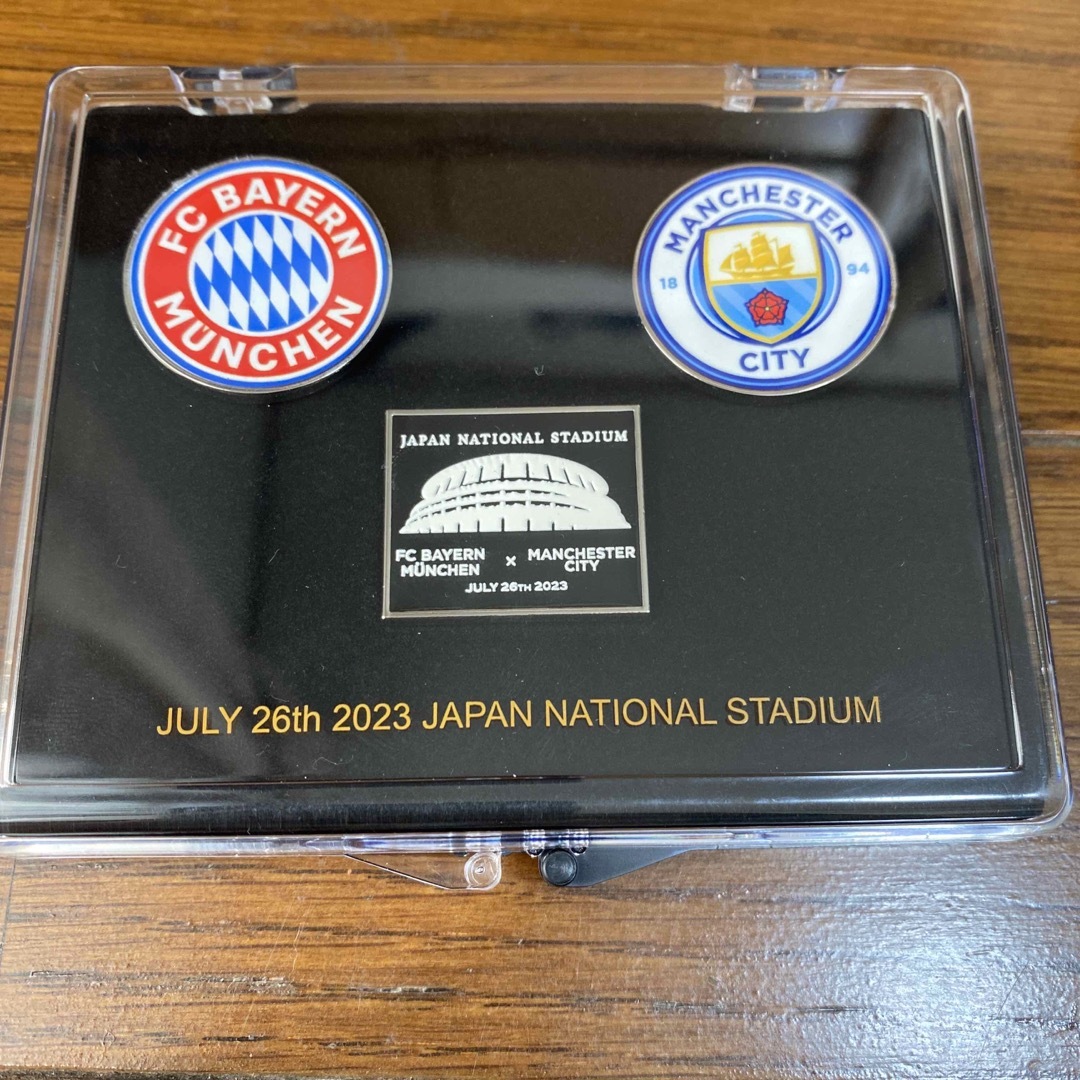 マンチェスターシティVSバイエルンミュンヘン 記念グッズ ピンバッジ