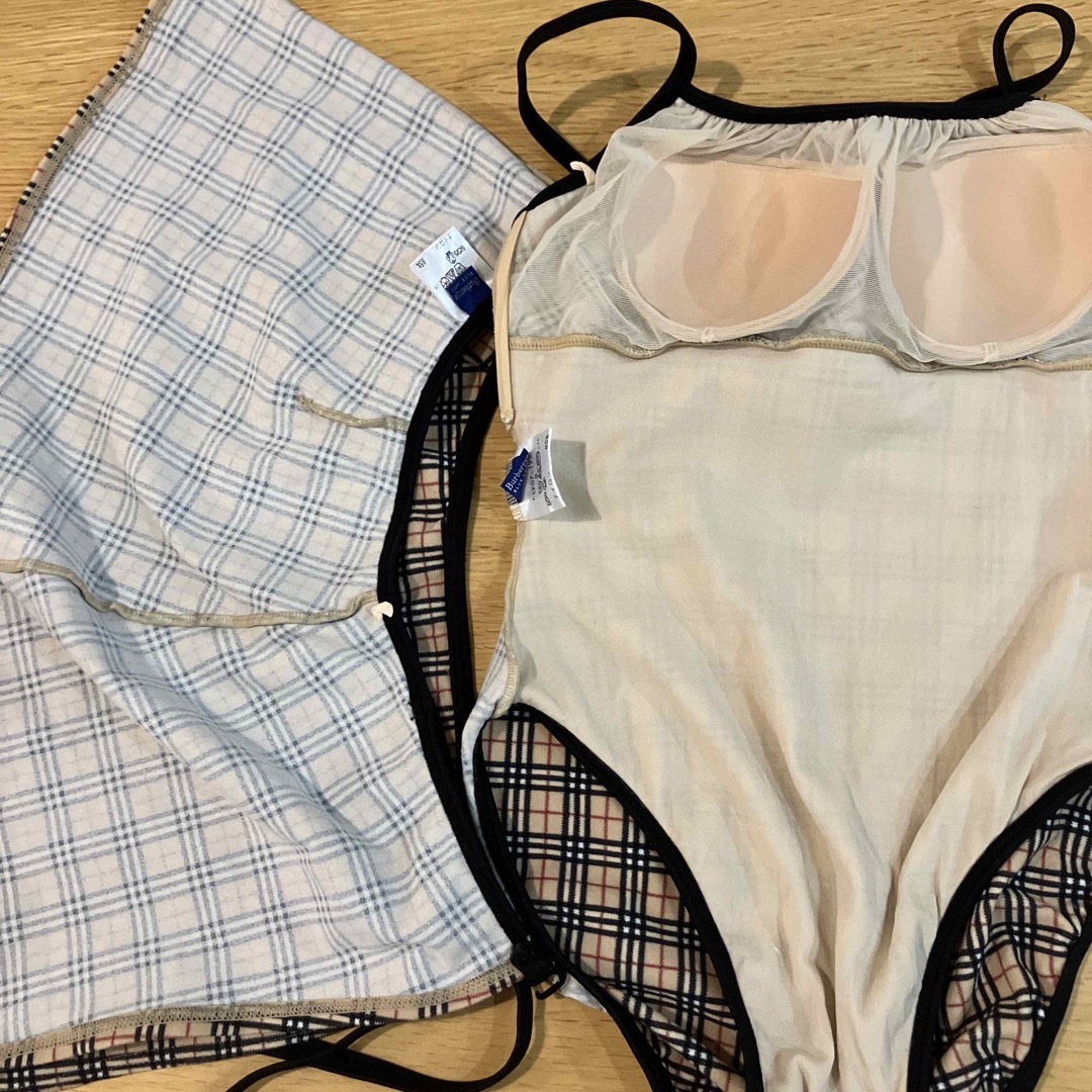 BURBERRY - バーバリー 水着 Mサイズの通販 by 良's shop｜バーバリー
