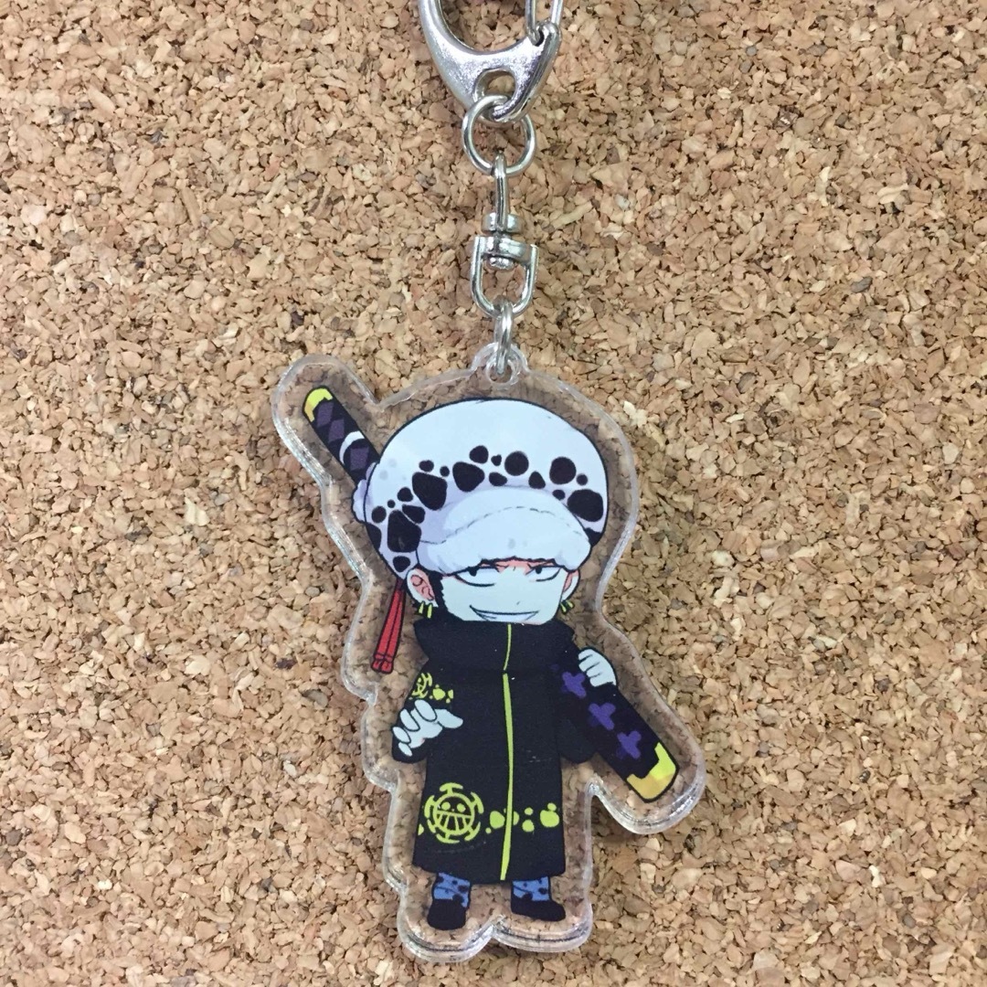 ONE PIECE】トラファルガー・ロー ver.C【アクリルキーホルダー】⑨の