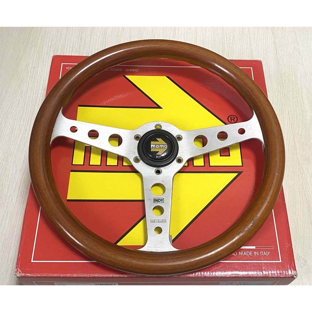 希少!!モモ(MOMO)ウッドステアリング(INDY) 約35cm 旧車/ハコスカ