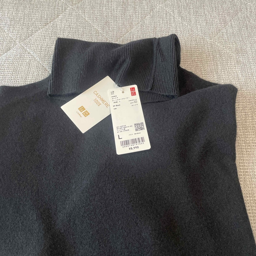 UNIQLO - UNIQLO🌟カシミヤ🌟タートルネックセーターの通販 by ちなち