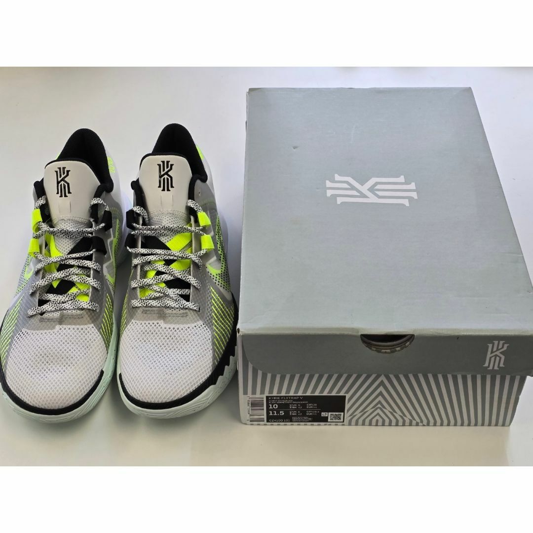 NIKE - 新品 ナイキ バッシュ カイリー フライトラップ 5 ボルト 28の