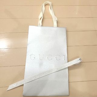 GUCCI（ショップ袋 ・ シルバー/銀色系）のフリマアイテム一覧