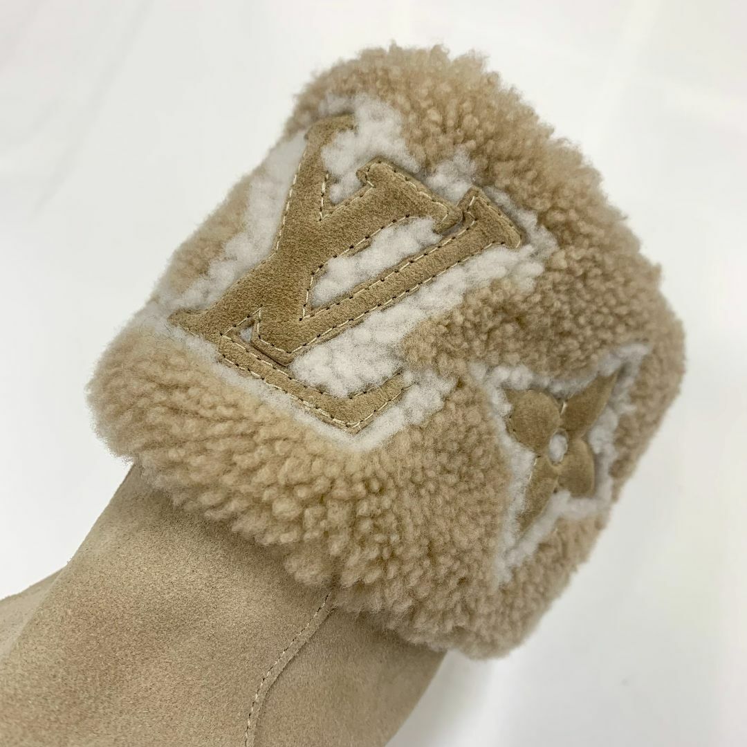 LOUIS VUITTON - 7149 ヴィトン スノードロップライン スエード