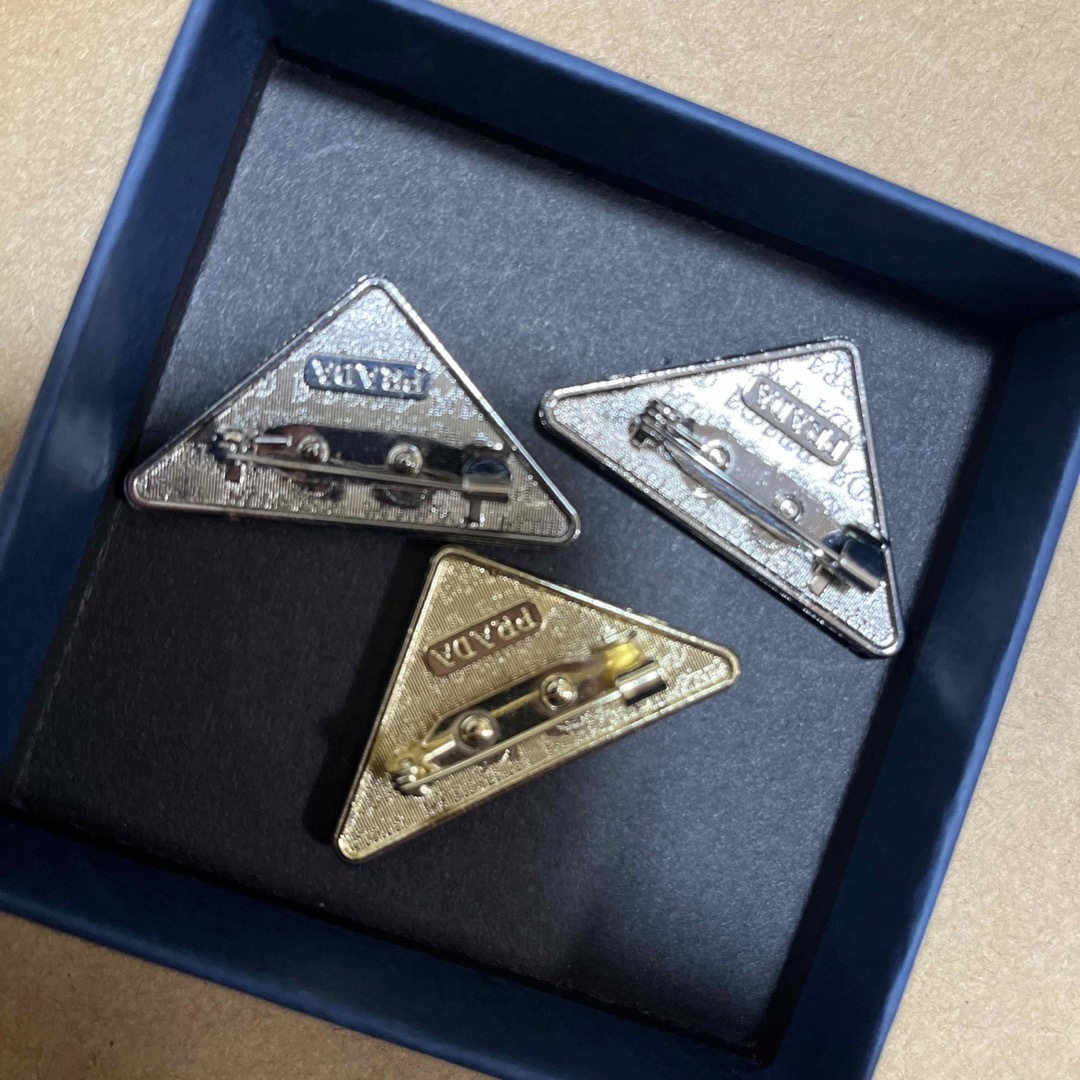 PRADA - PRADA ブローチの通販 by w.y's shop｜プラダならラクマ