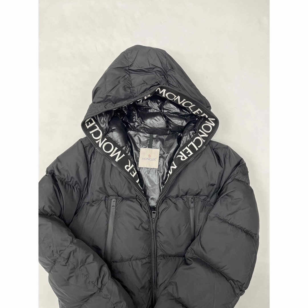 MONCLER - 超美品 モンクレール montcla モンクラー ダウン サイズ4の