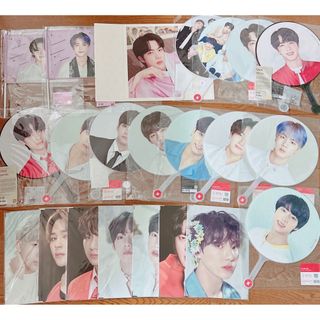 BTS うちわ プレミアムフォト フラッグ まとめ売りの通販 by 憂月