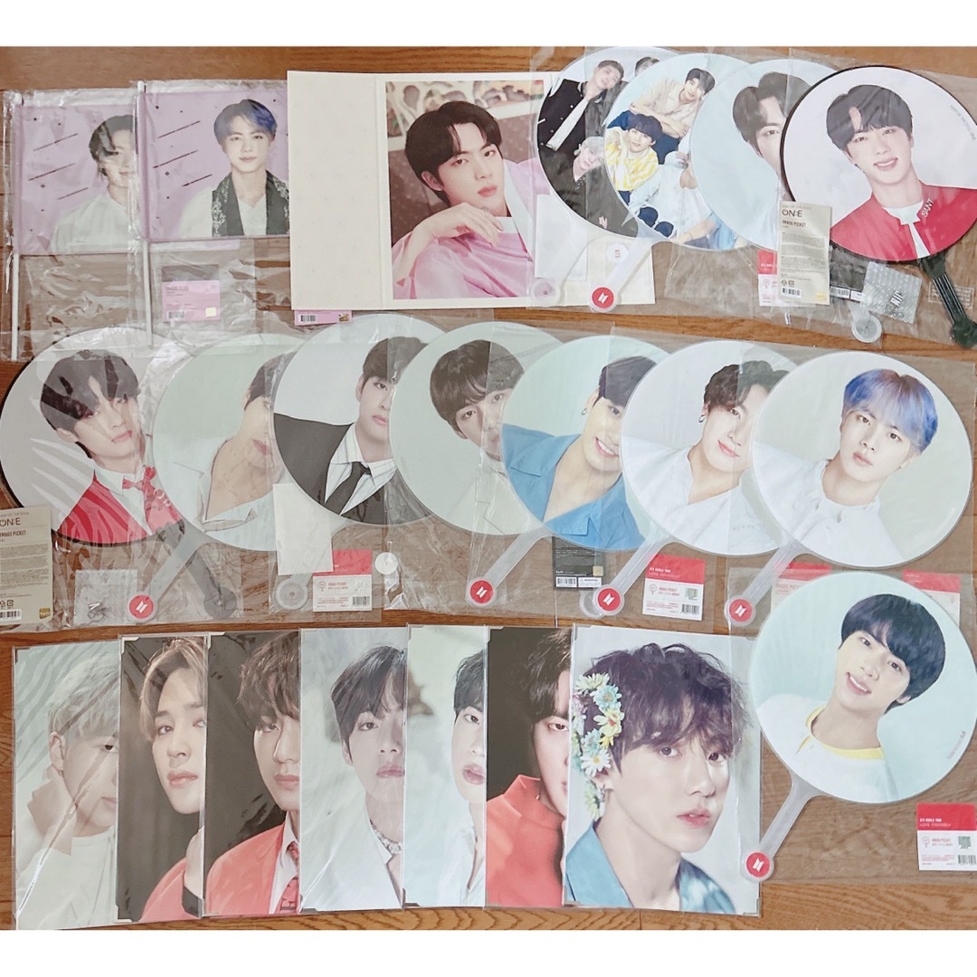 BTS うちわ プレミアムフォト フラッグ まとめ売りの通販 by 憂月
