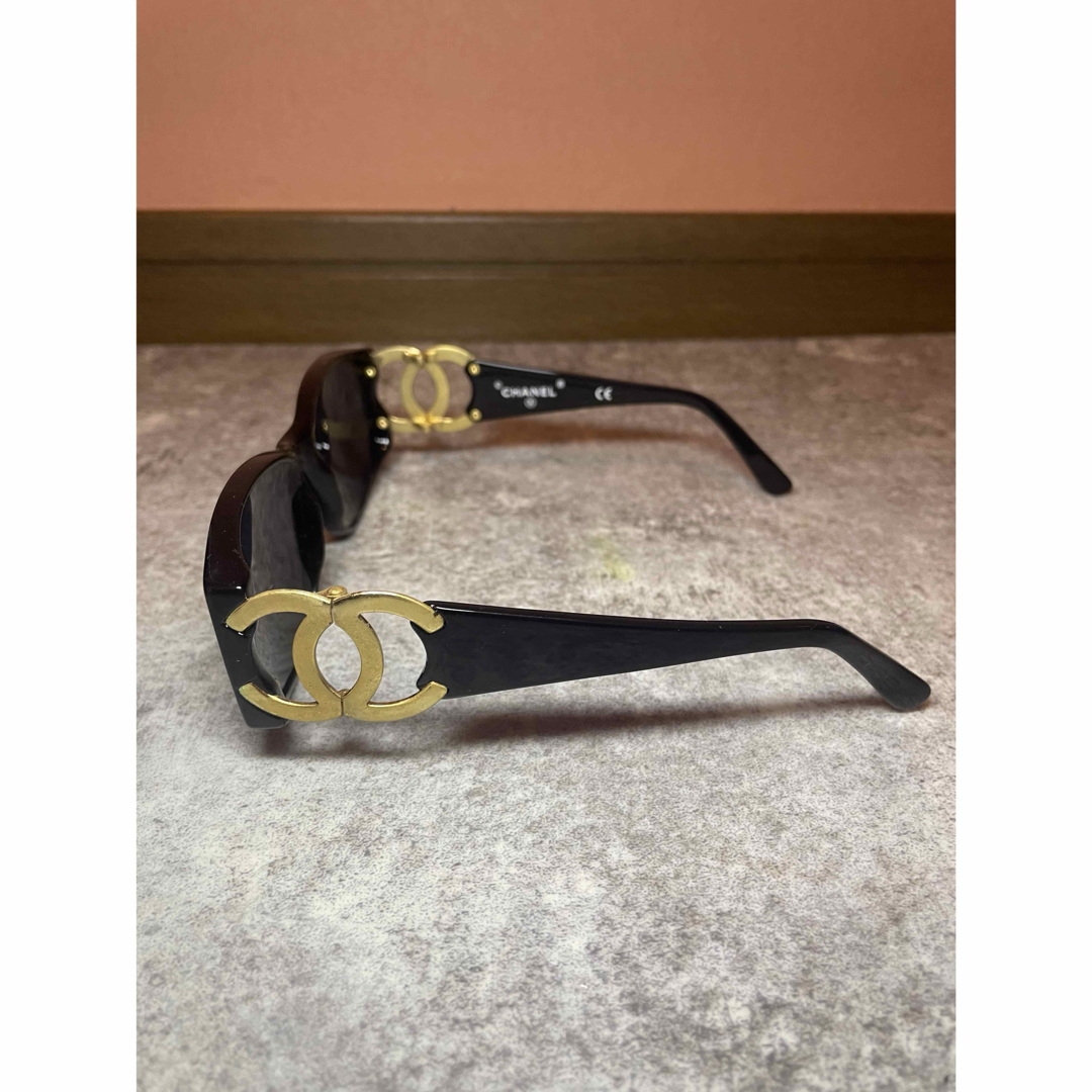 CHANEL - CHANEL ブラック サングラス ゴールドロゴの通販 by tt house