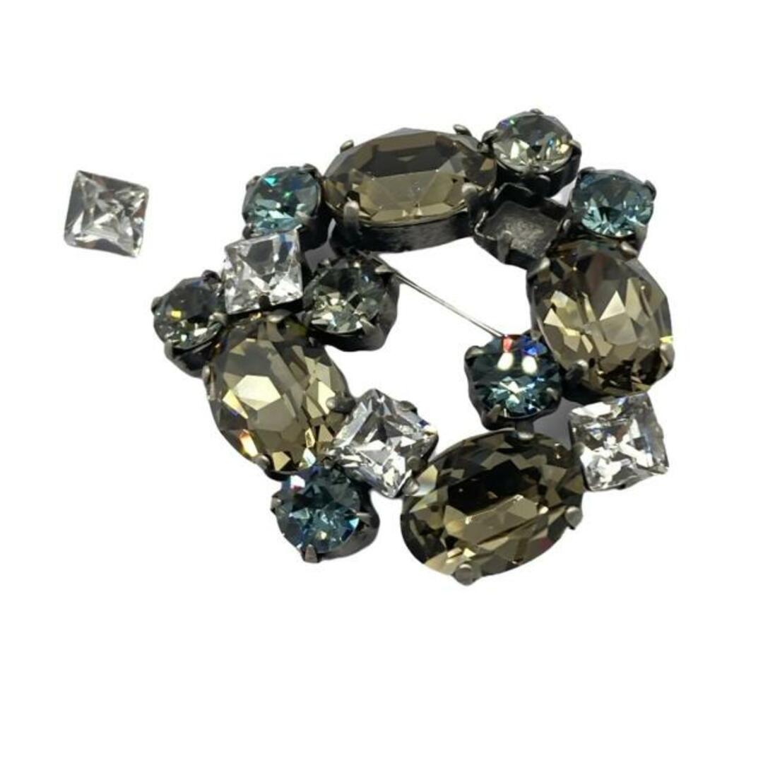 極美品☆FOXEY ラインストーンブローチ スイング ティアドロップ 27752