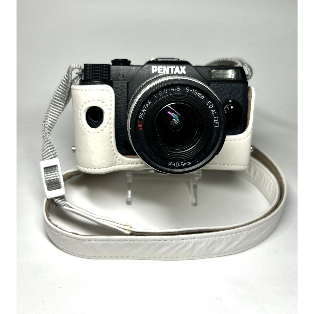ジャンク 】ペンタックスPENTAX Q10 専用ケース、バッテリー×5本
