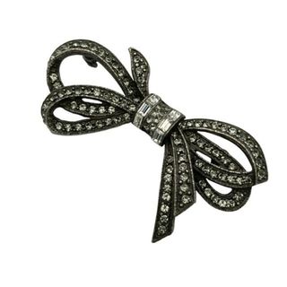 FOXEY（ブローチ/コサージュ）のフリマアイテム一覧