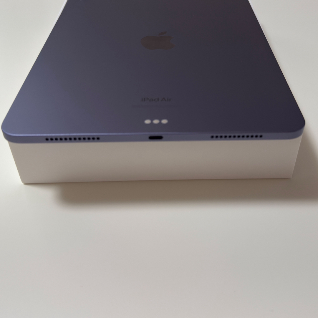 iPad - 美品 iPad Air 第5世代 M1 64GB パープル WiFiの通販 by あすろ