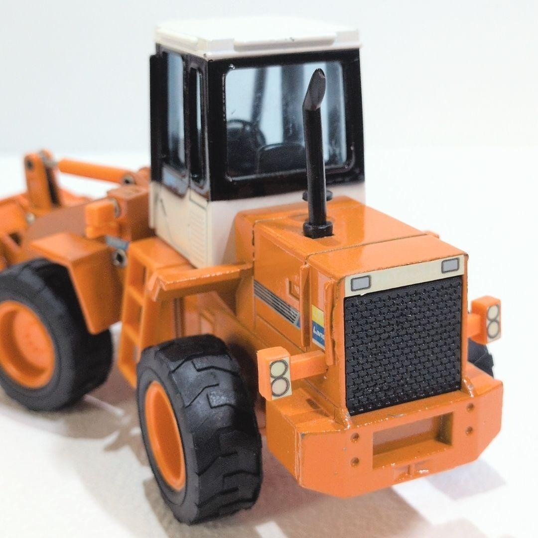日立 - HITACHI 重機 1/40 LX70 ホイールローダー 日立建機 模型の通販