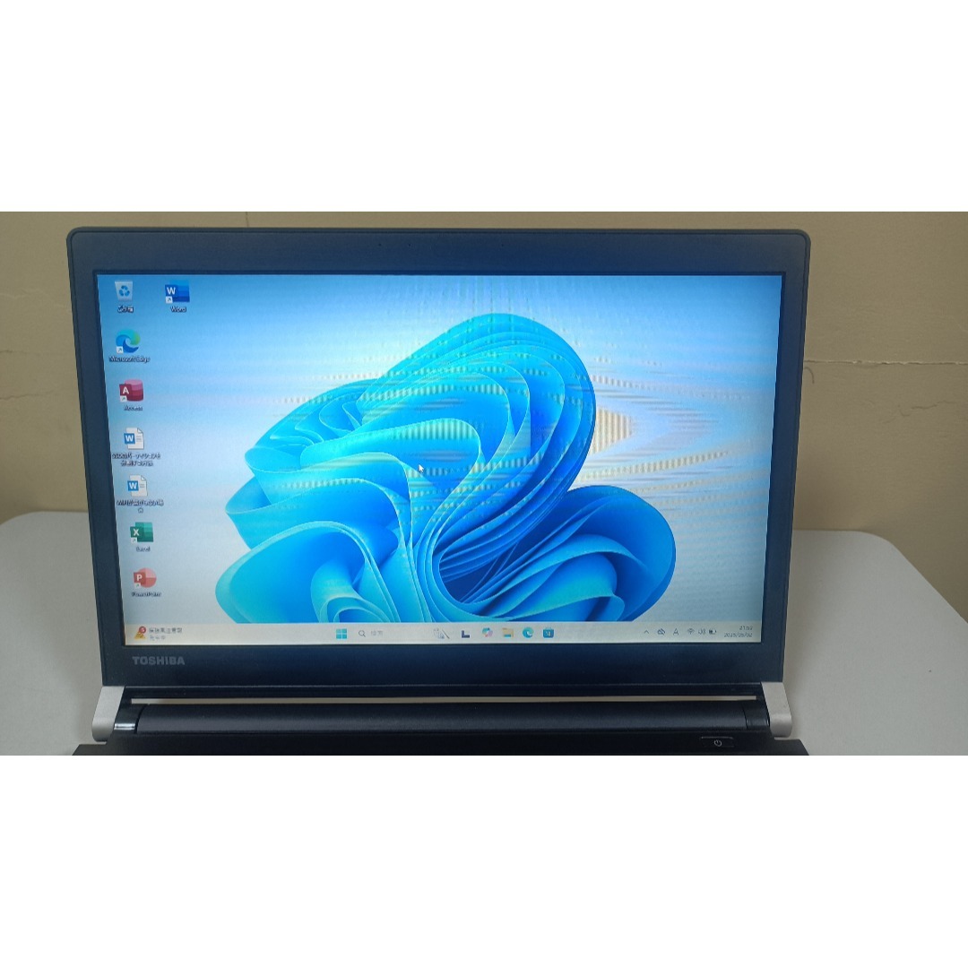 dynabook - ノートパソコンTOSHIBA 第六世代 Core i5 SSD128Gメモリ8G