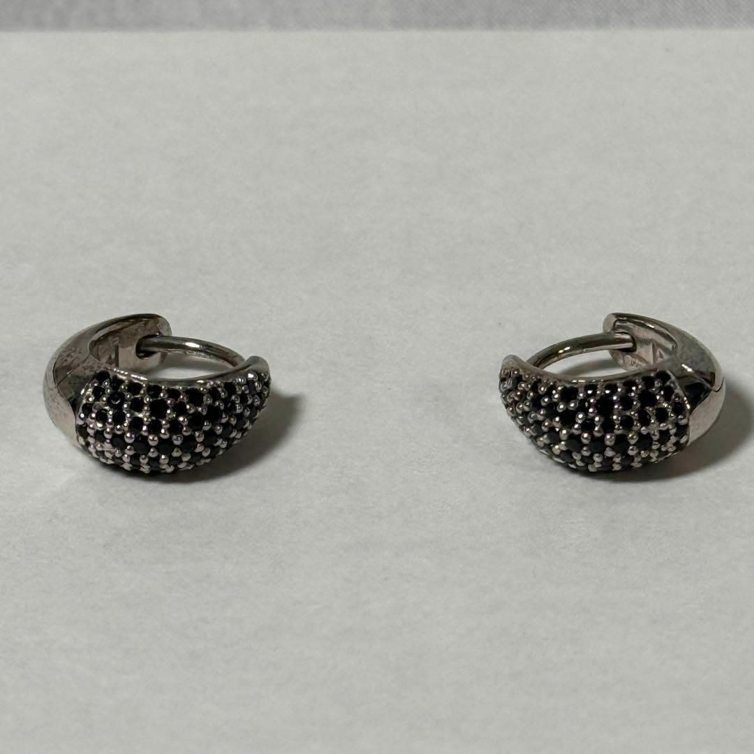 TOM WOOD - 【定価4.8万】TOM WOOD Ice Huggie Pave ピアス Mの通販 by