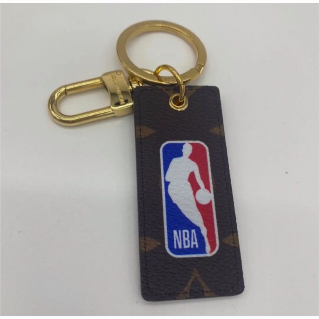 LOUIS VUITTON - 【ほぼ新】NBA x Louis Vuitton キーリング