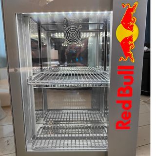 Red Bull - Red Bull 冷蔵庫の通販 by かおる's shop｜レッドブルなら
