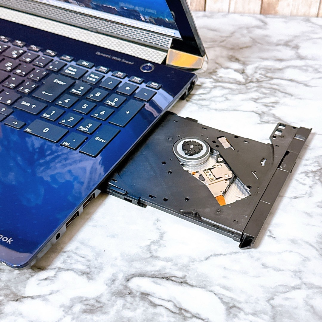 dynabook - Windows11✨高性能i7＆爆速SSD/メモリ8GB✨カメラ✨ノート