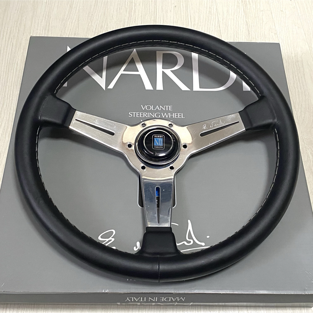 希少【NARDI】FET レザーステアリング 36Φ 【ナルディ】